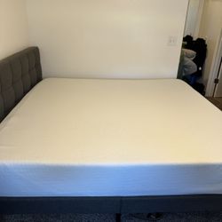 Queen Size Mattress With Bed Frame