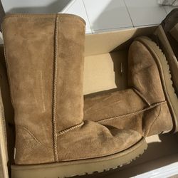 UGG Womens Classic II Boots