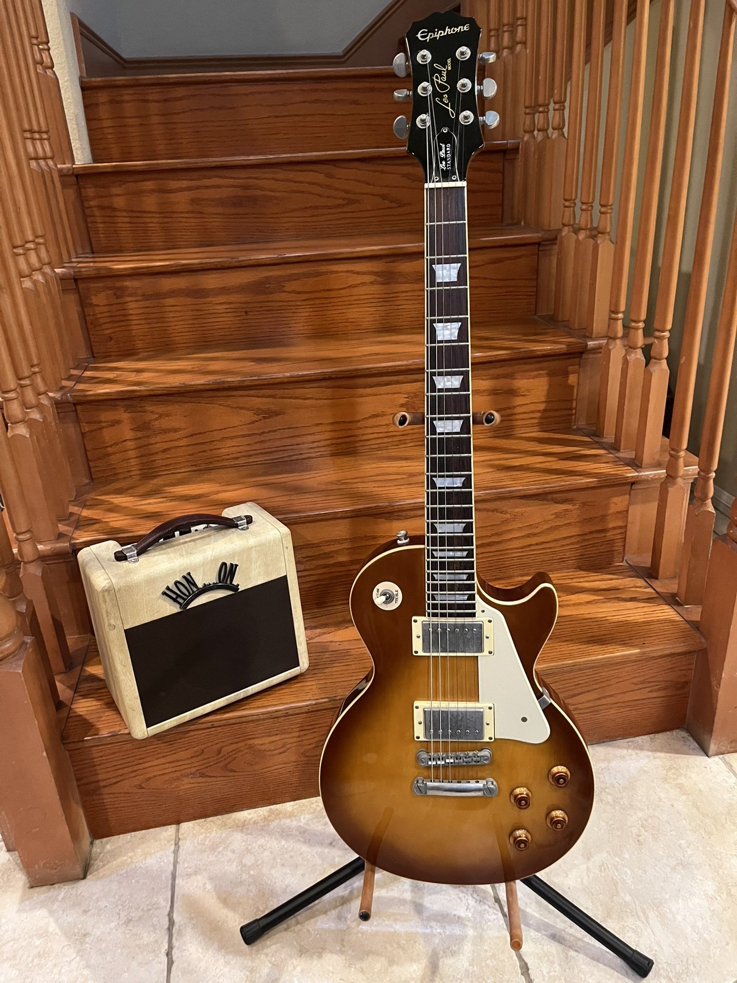 Epiphone Les Paul Standard (Brand New) W/ Danelectro Honeytone HT30 Vintage Amp