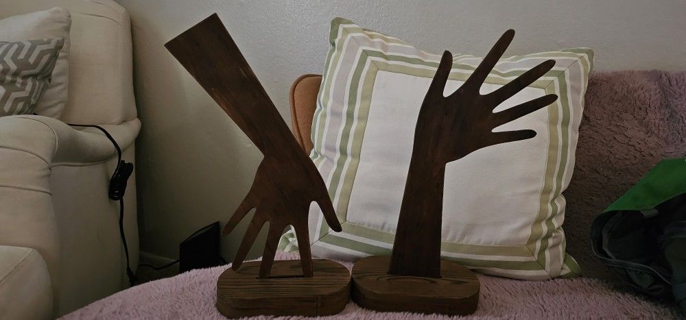 Wooden Hands Jewelry Holder