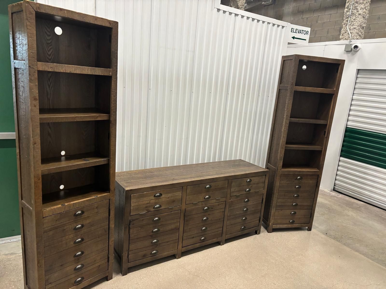 TV stand with drawers and two side shelves stand…