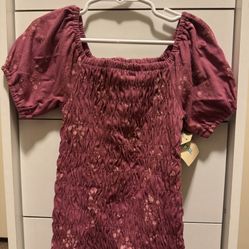 NWT Smocked Blouse/top, Dry Rose Floral, 4/5