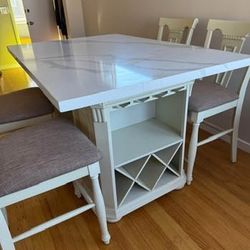 Beautiful Island Table With Chairs 