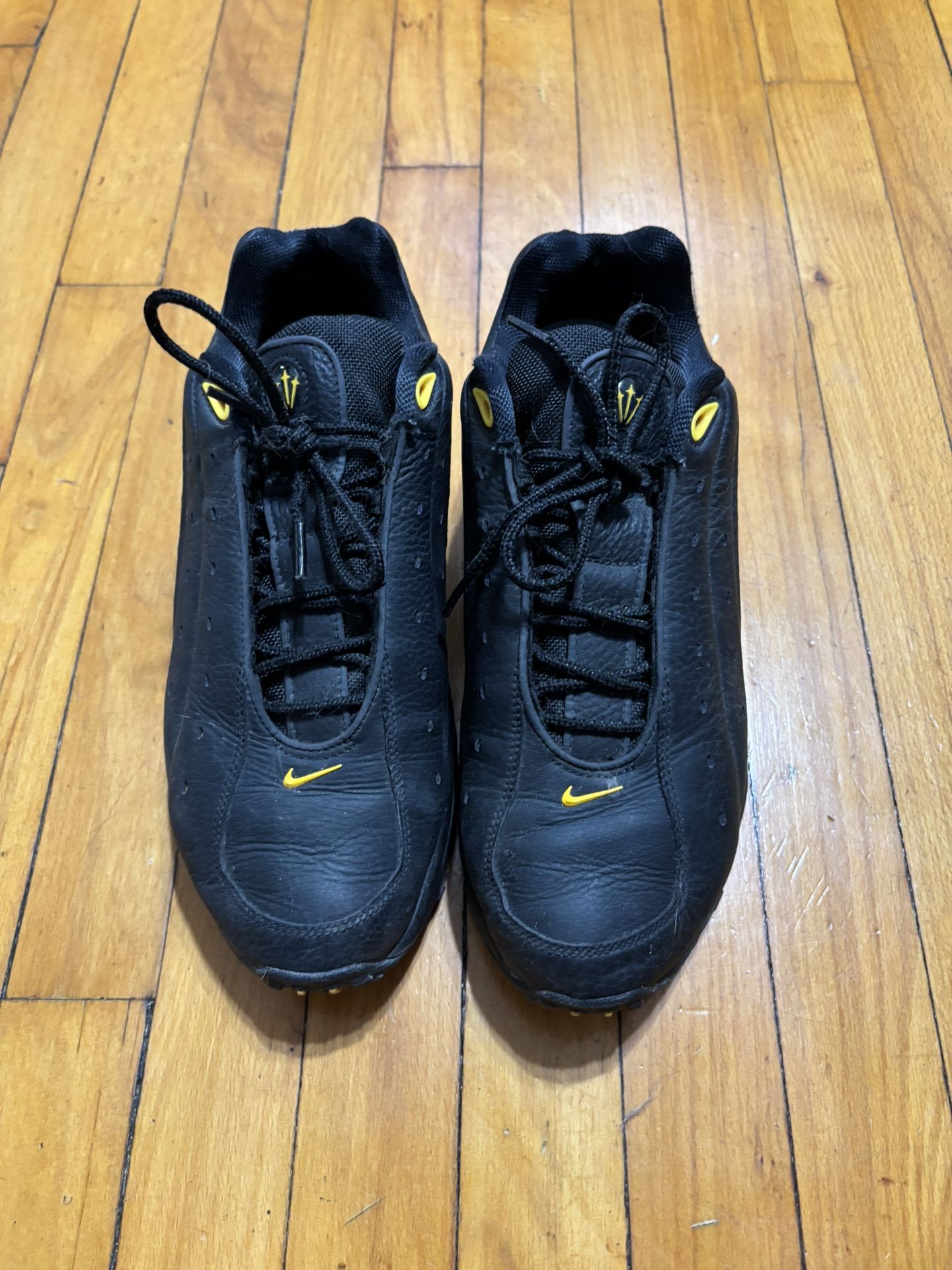 Size 11 Nike Hot Step Air Terra