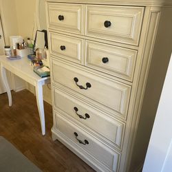 Living Spaces Elegant Cream Dresser – 7 Drawer Solid Wood Chest (High-End Style)