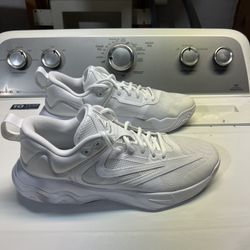 Nike Giannis Basketball shoes new 