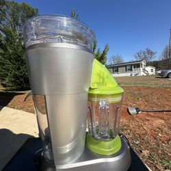 Margaritaville Bahamas Frozen Concoction Beverage Maker. 