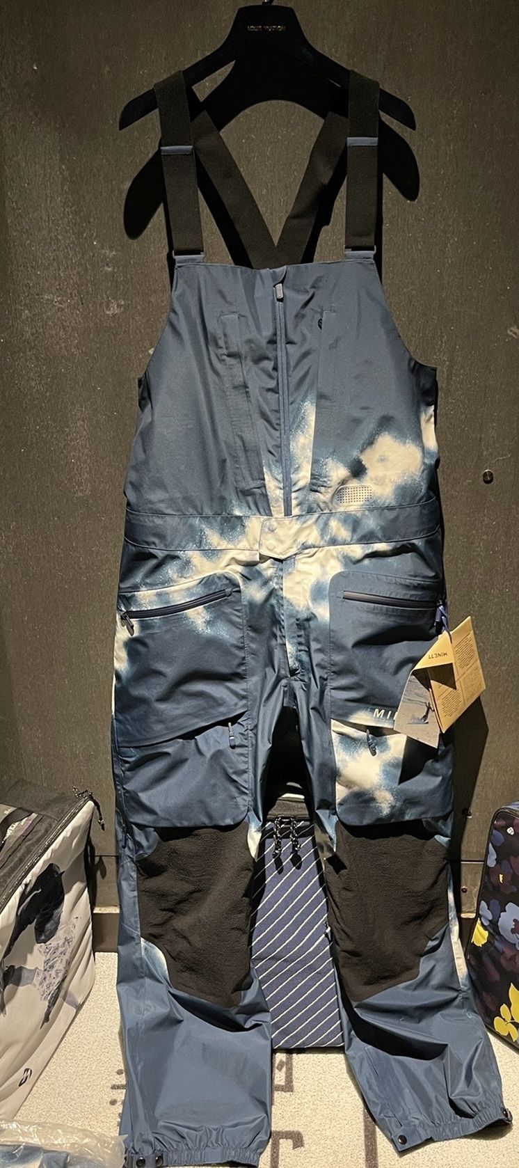 Burton Mine 77 Bib With Tag