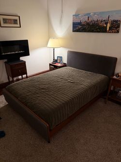 Scandinavian Designs Holfred Full Platform Bedframe