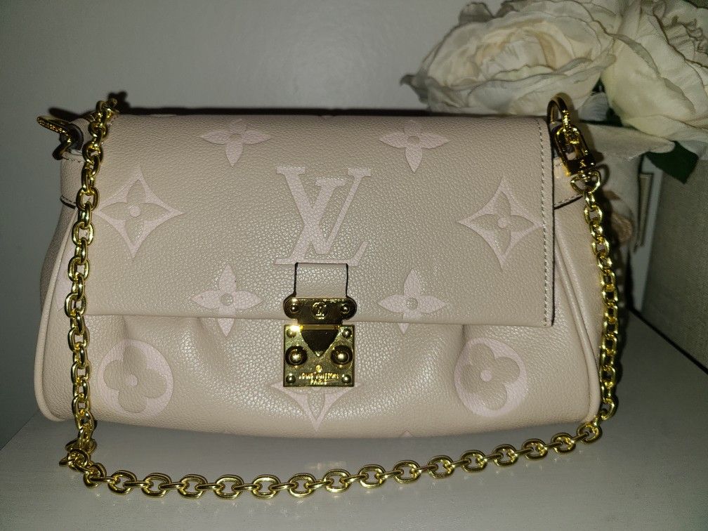 Louis Vuitton Purse Handbag Crossbody Women's Accessories