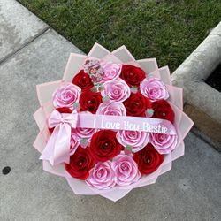 Ramo Buchon, Eternal Roses, Flowers