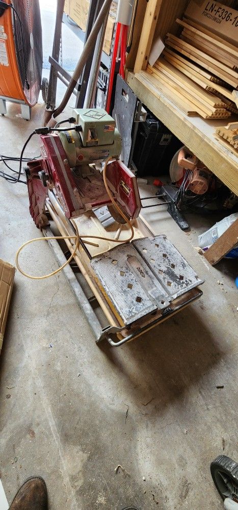 Tile Saw Mk -101 Like New