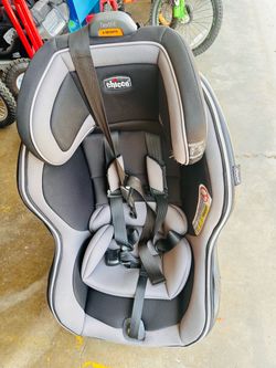 Chicco NextFit Convertible Car Seat