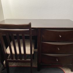 Desk + Chair Set
