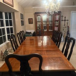Dining Room table/8 chairs and China cabinet