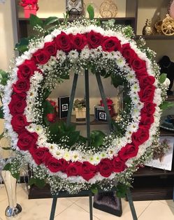 Funeral Flower Standing Spray 🕊️