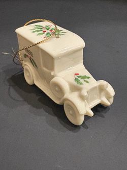 Vintage 1994 Lenox Fine Porcelain Antique Delivery Truck Holiday Ornament