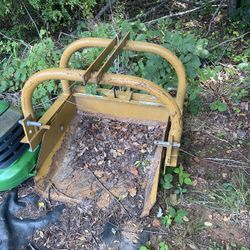 Line Bach Dirt Scoop