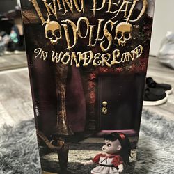 Living Dead Dolls In Wonderland