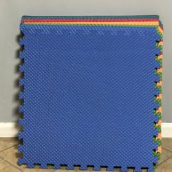 8 Pcs Foam Puzzle Play Mat  25” X 25”