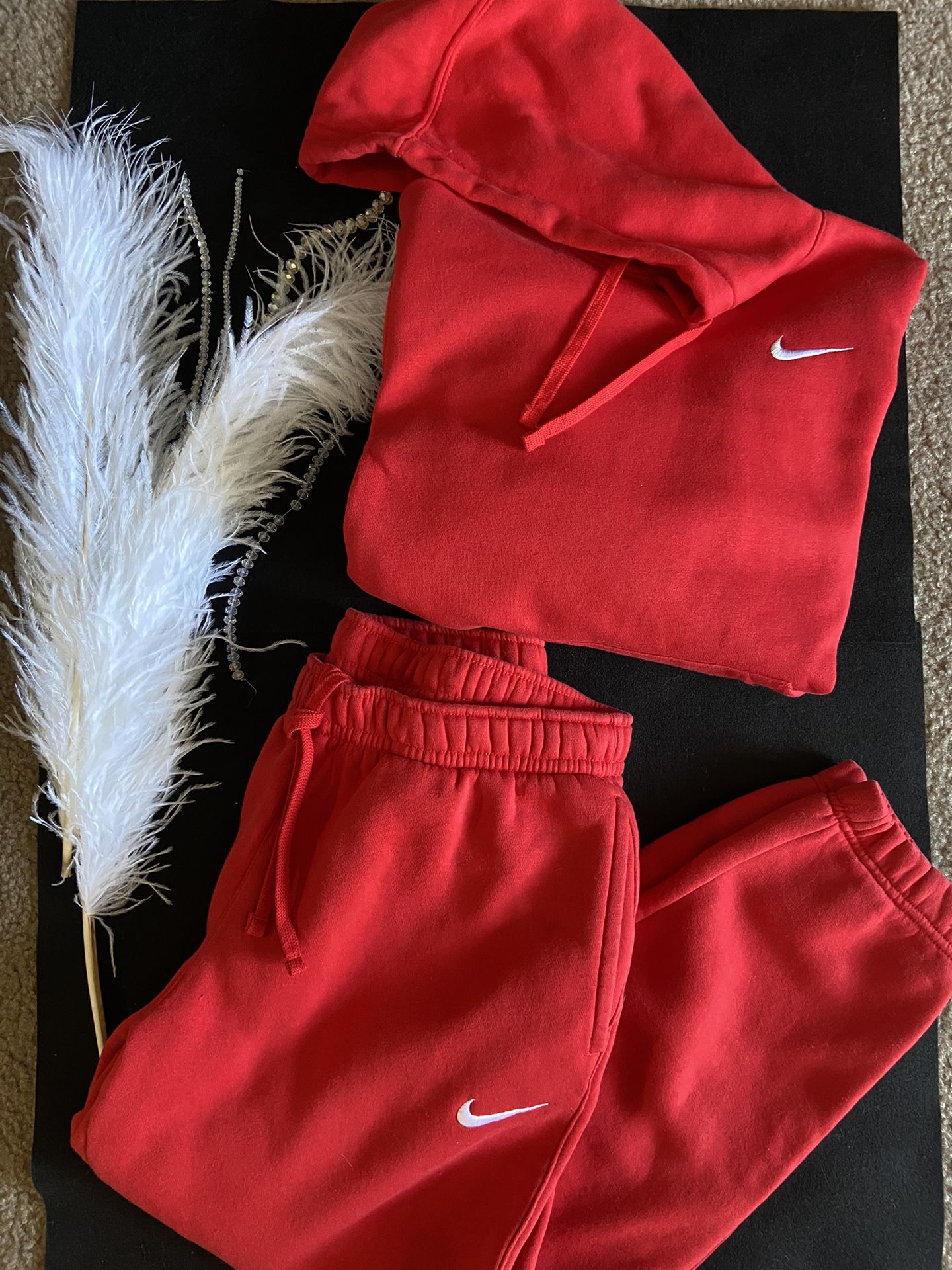 Red Nike Sweatsuit Set for Sale in Henderson, NV OfferUp