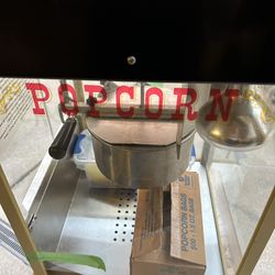 Popcorn Machine In Great Condition 