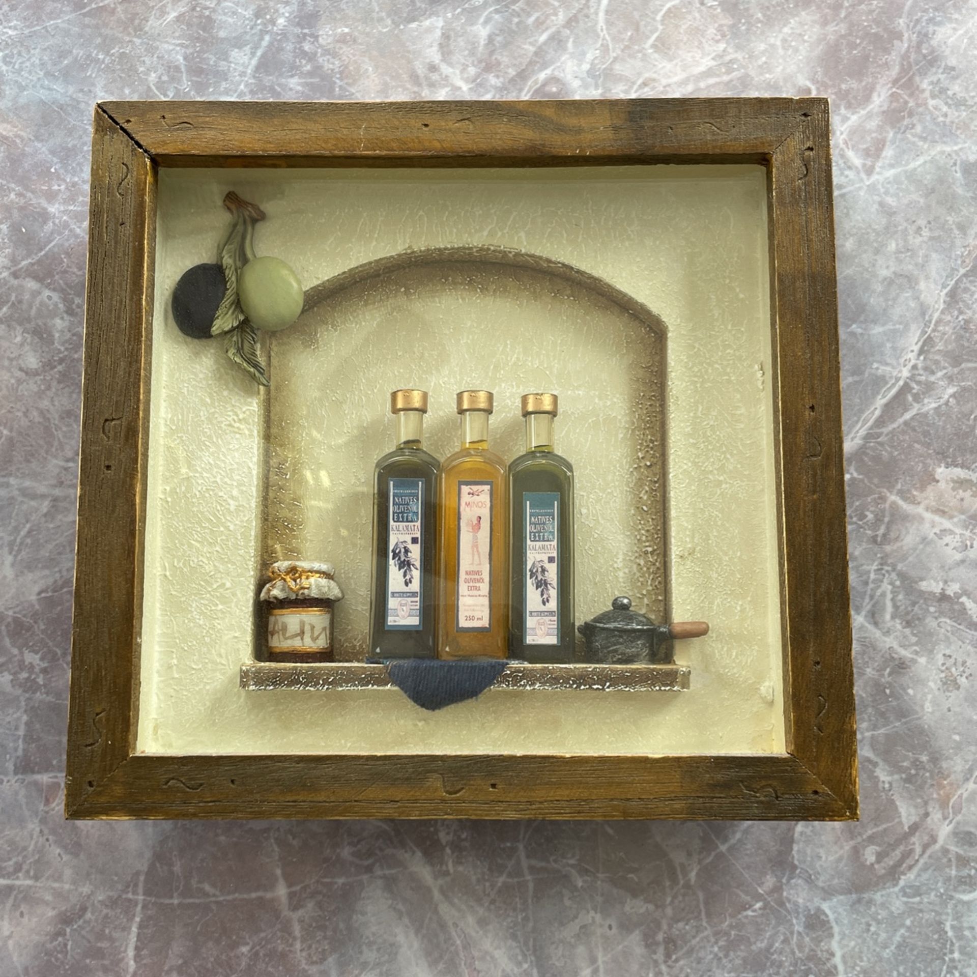 Sm Shadow Box Kitchen Picture