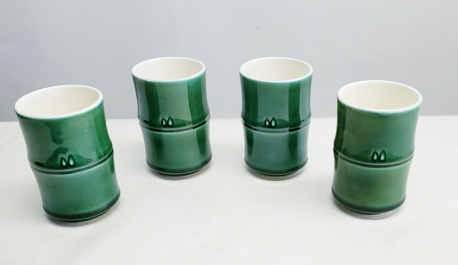 Saki/Tea Cup Set