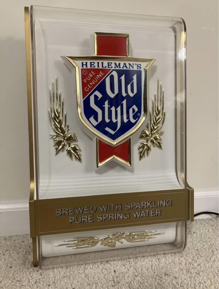 Vintage Old Style Beer Sign