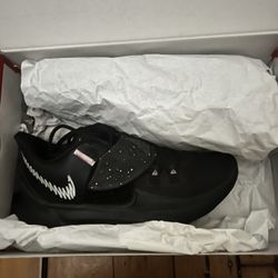  Kyrie Low 3 Team Black Wolf Grey | Kyrie Low 3 'Black' 