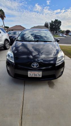 2010 toyota prius $5000 221000 miles