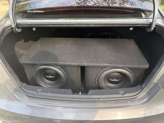 Car speaker and amp
