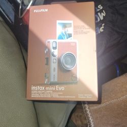 Intac Mini Evo Hybrid Camera