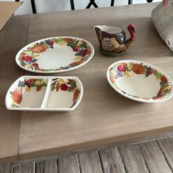 Vintage Thanksgiving Plates