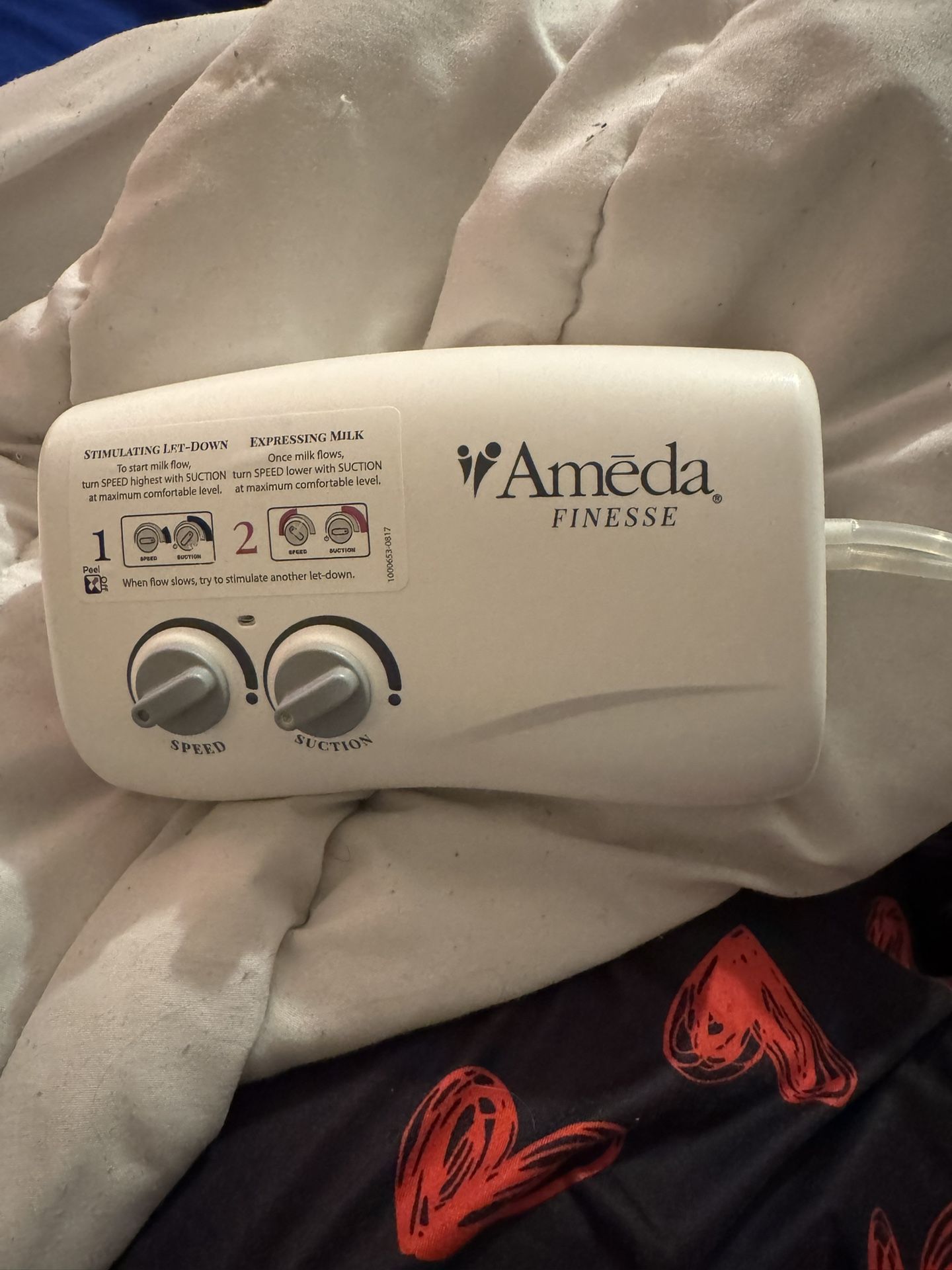 Amēda Breast Pump