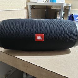 JBL Charge 3 Bluetooth Speaker