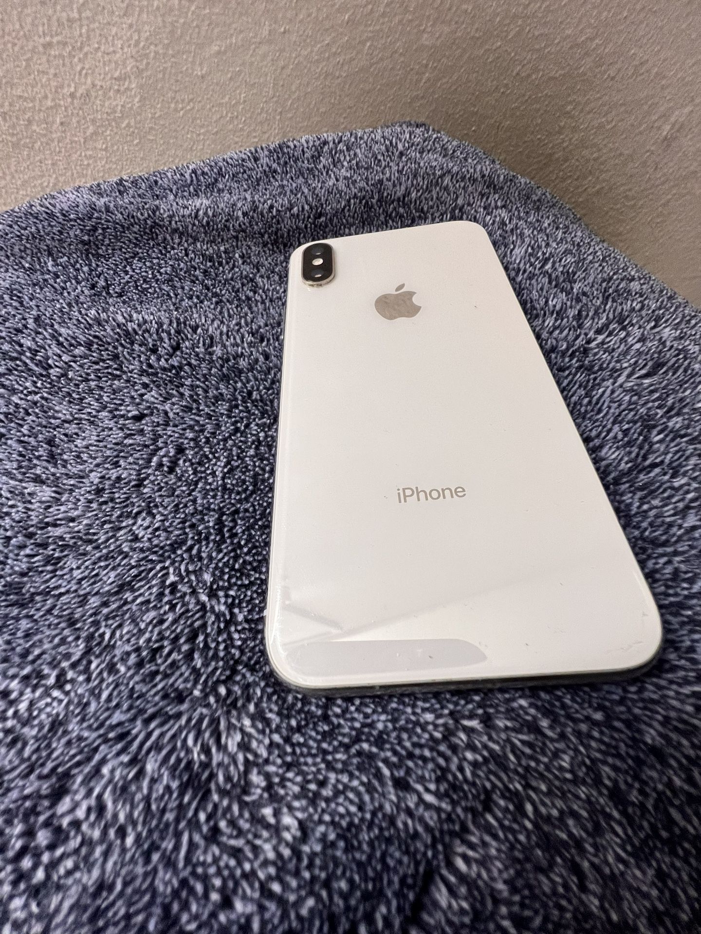 iPhone X