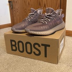 Yezzy 350 Mono Mist ,size 9,5