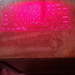 Bluetooth projection keyboard 
