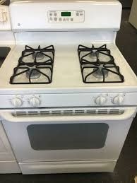 *** GAS STOVE - White