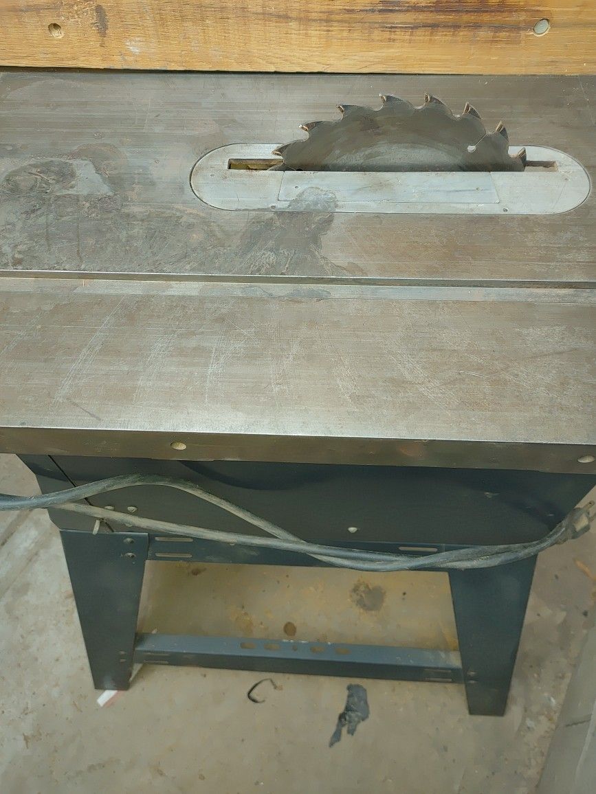 Table Saw