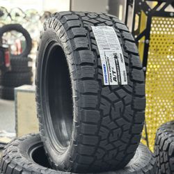 33/12.50/20 TOYO AT3