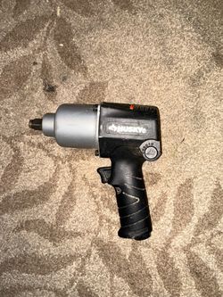 Huskie 1/2 inch Air Impact Wrench