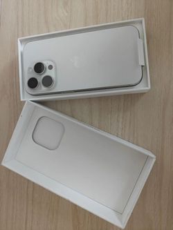 iPhone 15 pro unlocked white titanium 126gb excellent condition!
