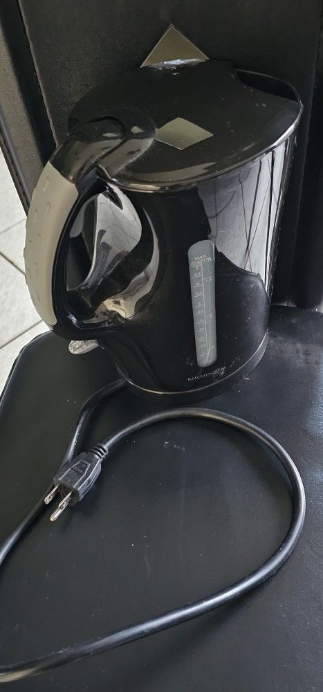 Electric Kettle 7 Cups 1.7L