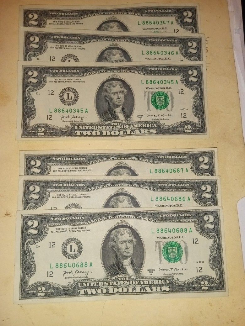 2 Dollar Bills.