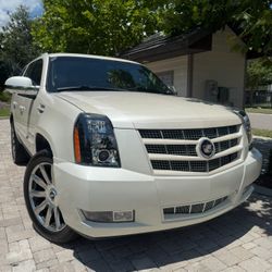 2013 Cadillac Escalade