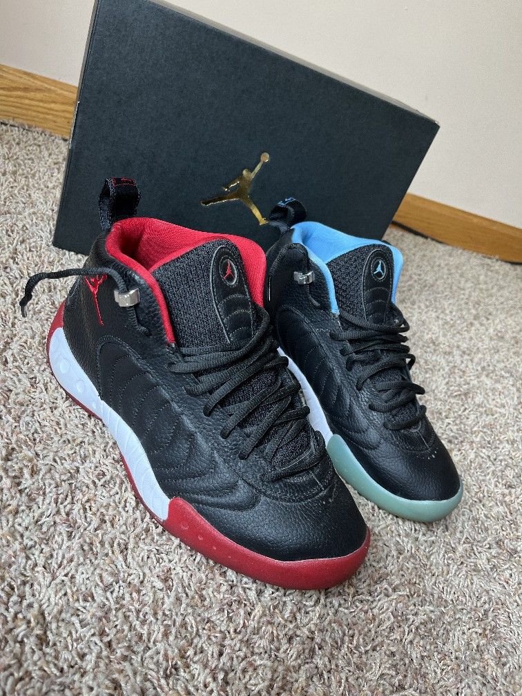 Jordan Jumpman Pros, Size 10.5