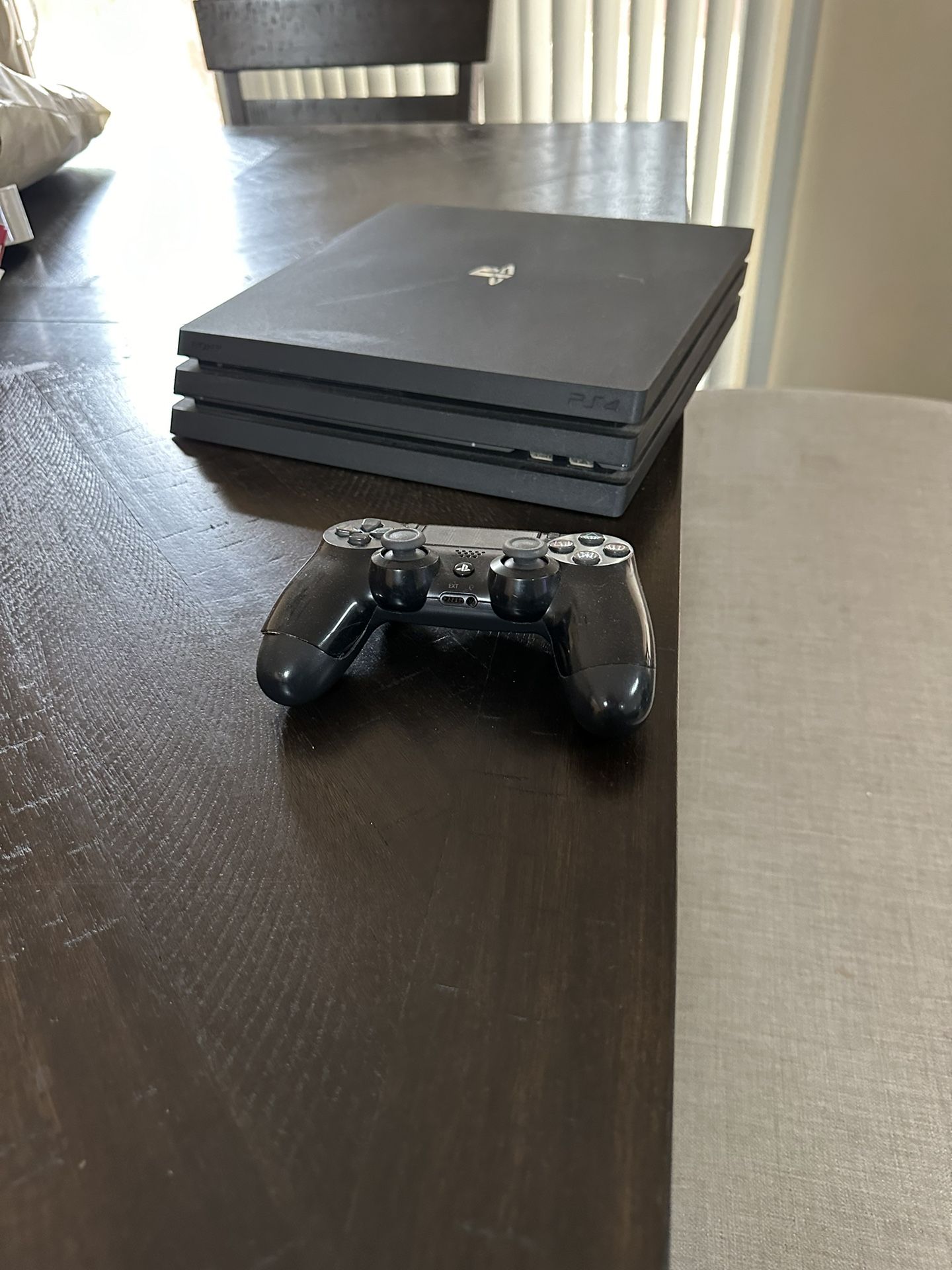 PS4 Pro - PlayStation 4 Pro
