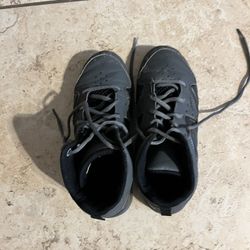 Boys Grey  And1 Sneakers Size 5